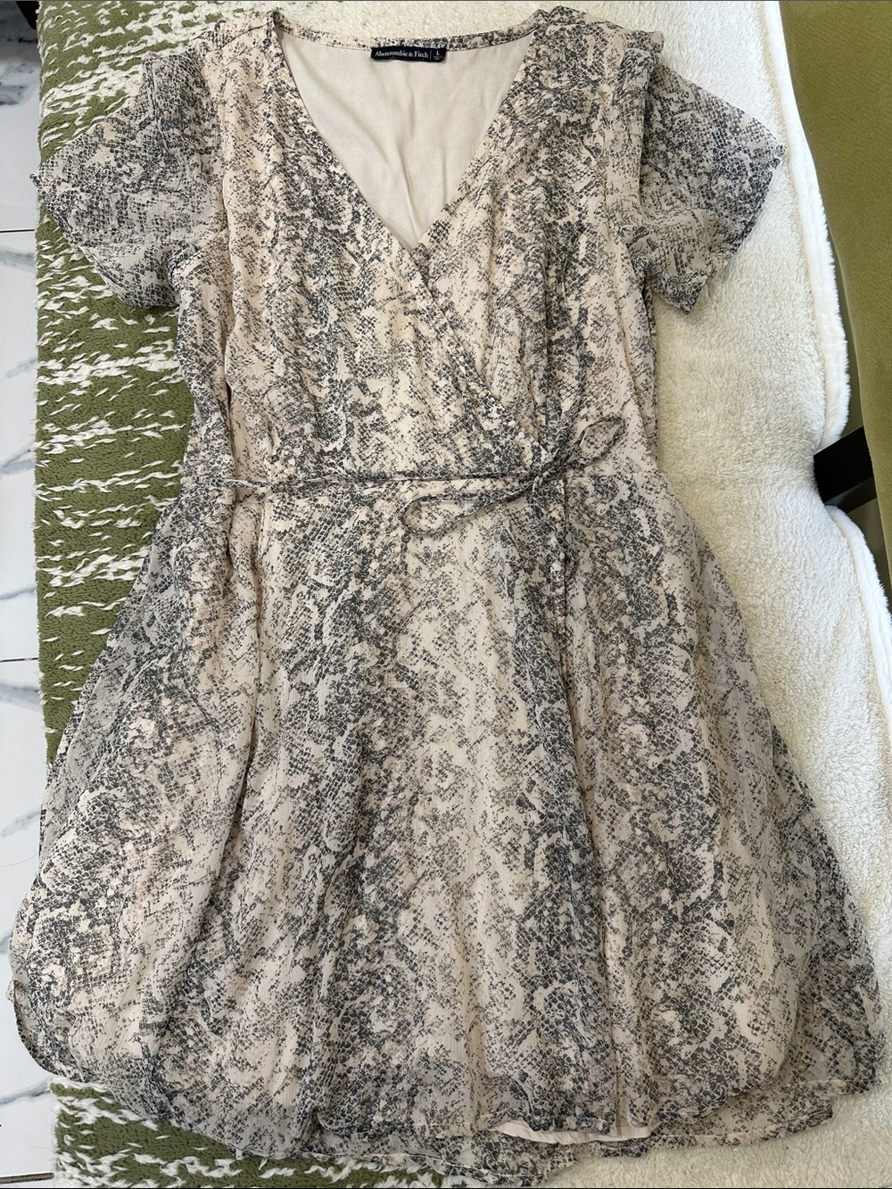 Abercrombie & Fitch Cream and Gray Printed Midi Wrap Dress